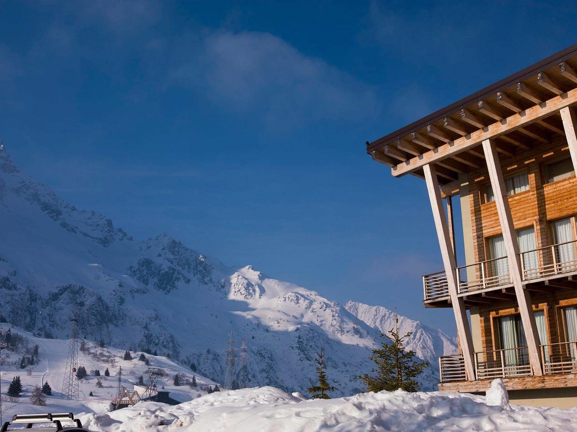 Grand Hotel Paradiso Passo del Tonale Esterno foto